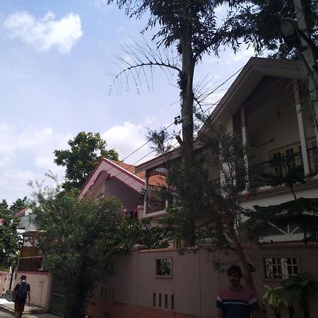 Hackerpacker Backpackers Hostelバンガロール エクステリア 写真