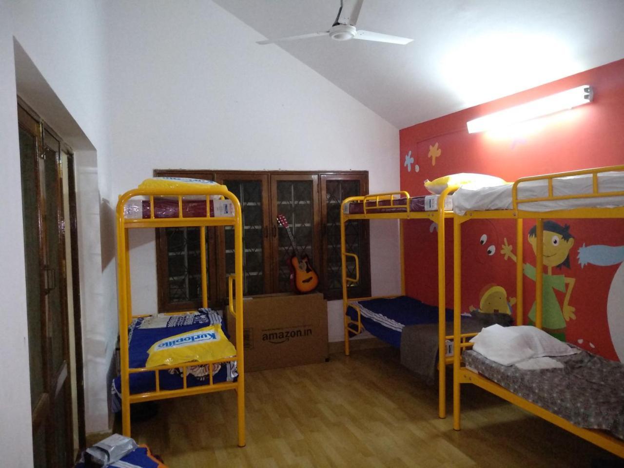 Hackerpacker Backpackers Hostelバンガロール 部屋 写真